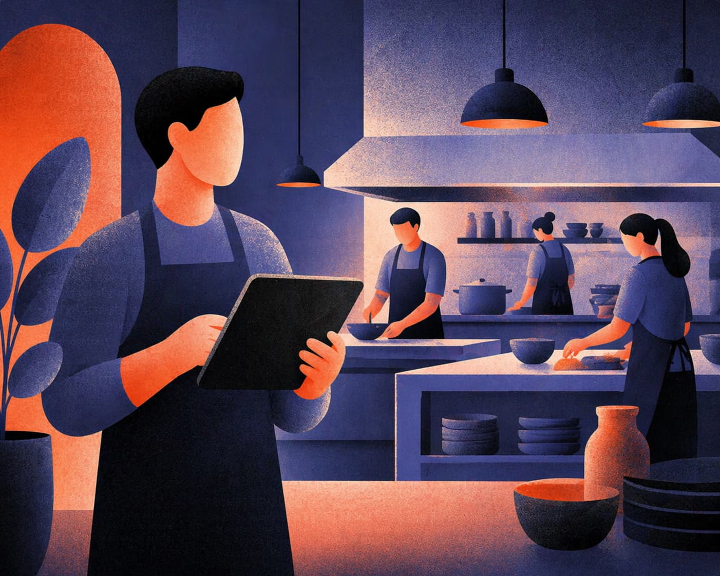 Restaurant-Inhaber mit Tablet, Küchenteam im Hintergrund